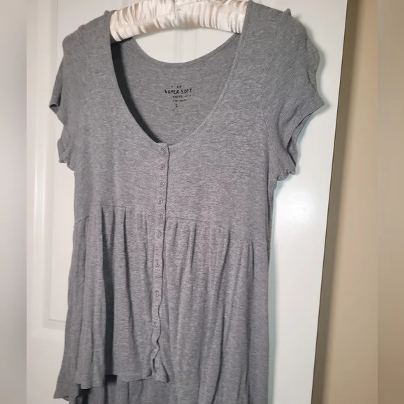 Torrid plus size grey rib knit stretch top - Picture 4 of 5